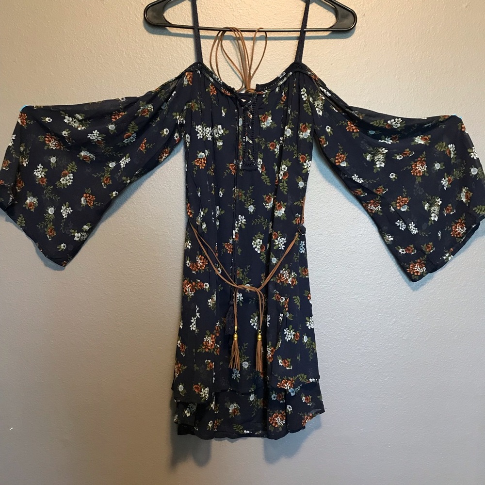 New Flowy Long Sleeve Navy Summer Dress Size Small